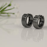 Shadow Curve Black Spinel 925 Silver Huggies