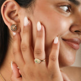Eraya Balance Signet Ring