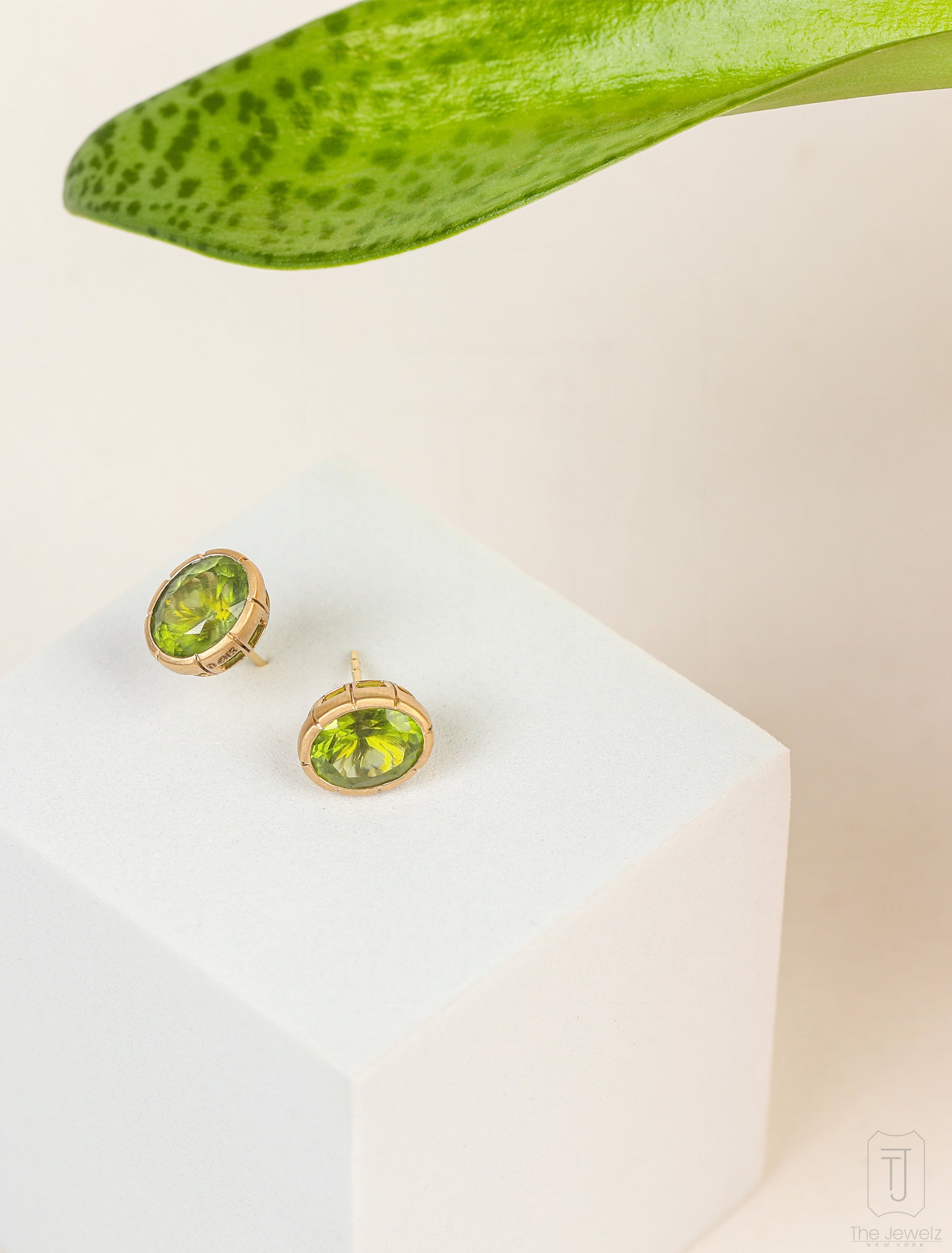Dominion Peridot Studs - The Jewelz 