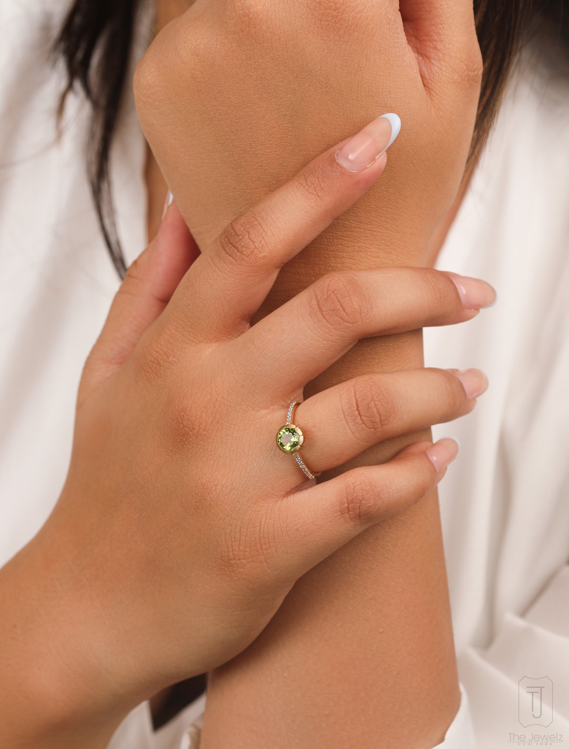 Glory Peridot Ring - The Jewelz 
