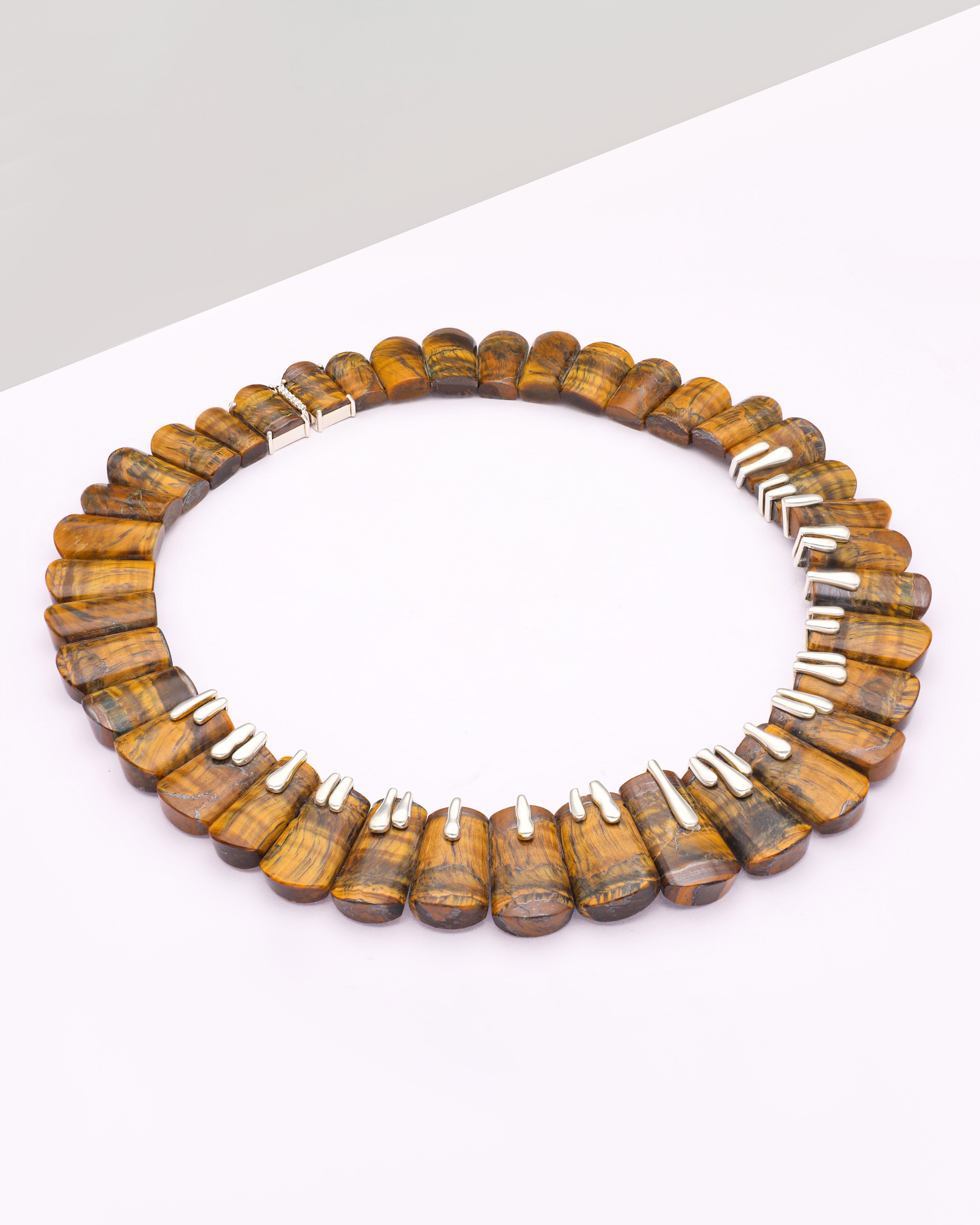 Wild Instinct – Tiger's Eye Fan Collar Necklace