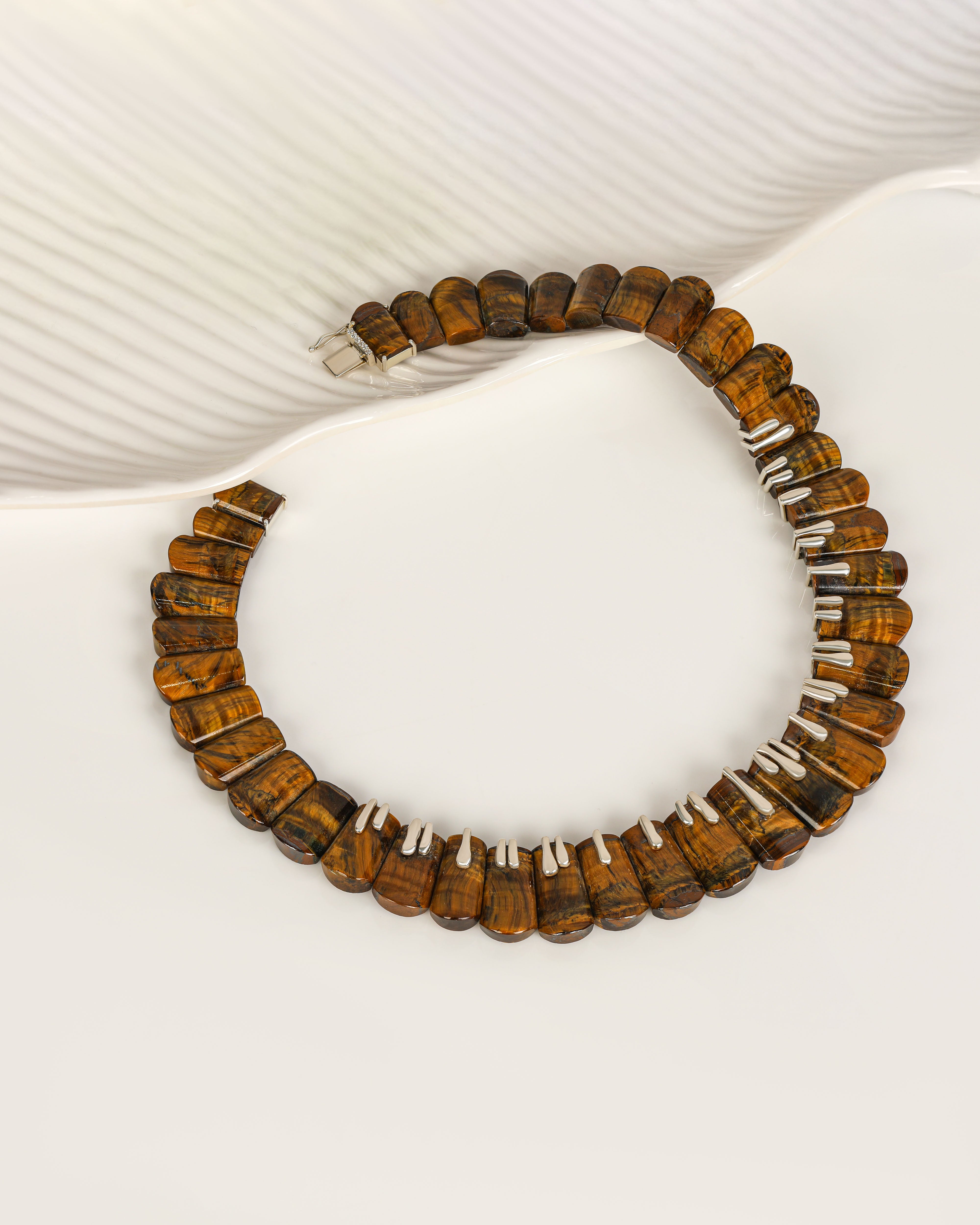 Wild Instinct – Tiger's Eye Fan Collar Necklace