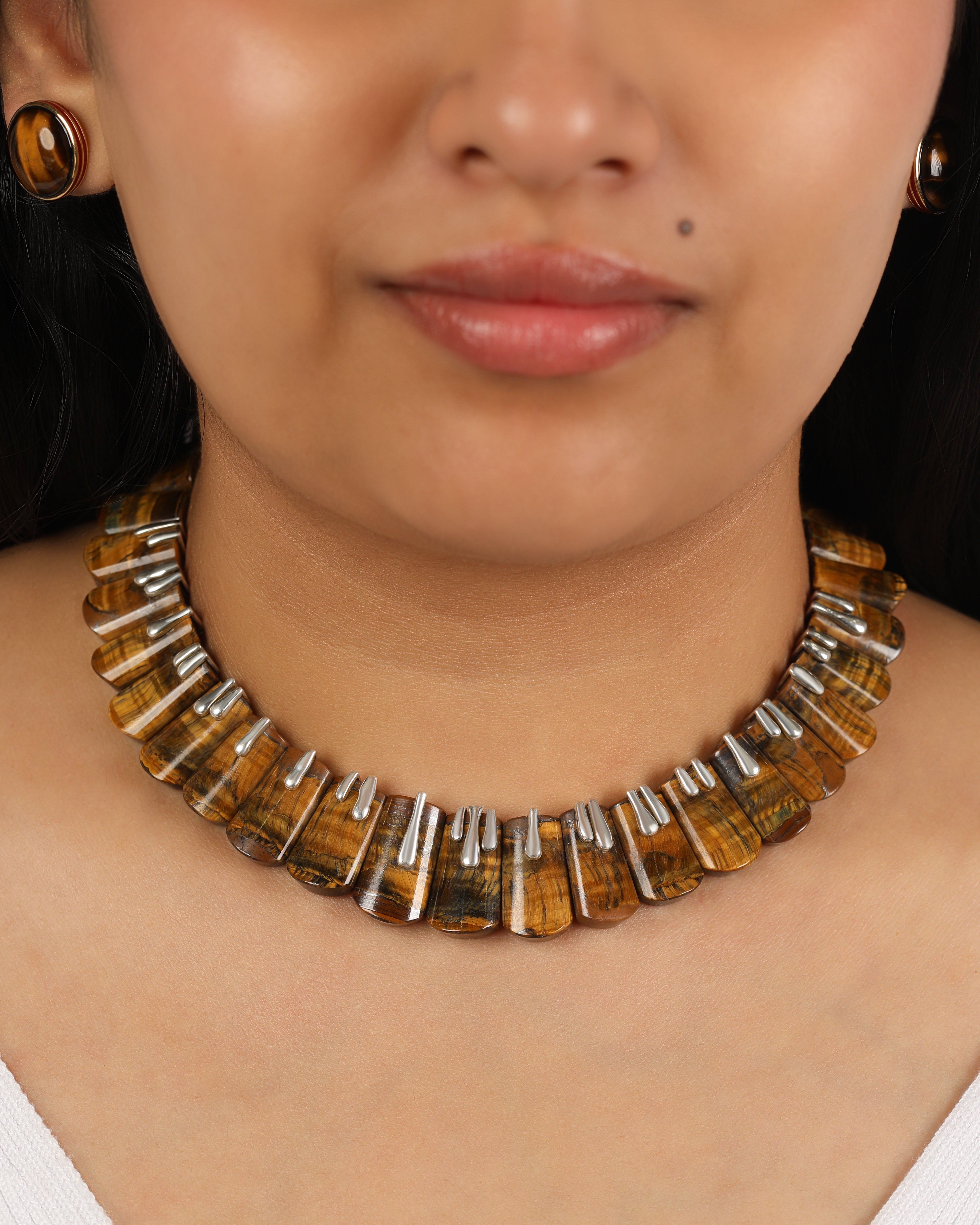 Wild Instinct – Tiger's Eye Fan Collar Necklace