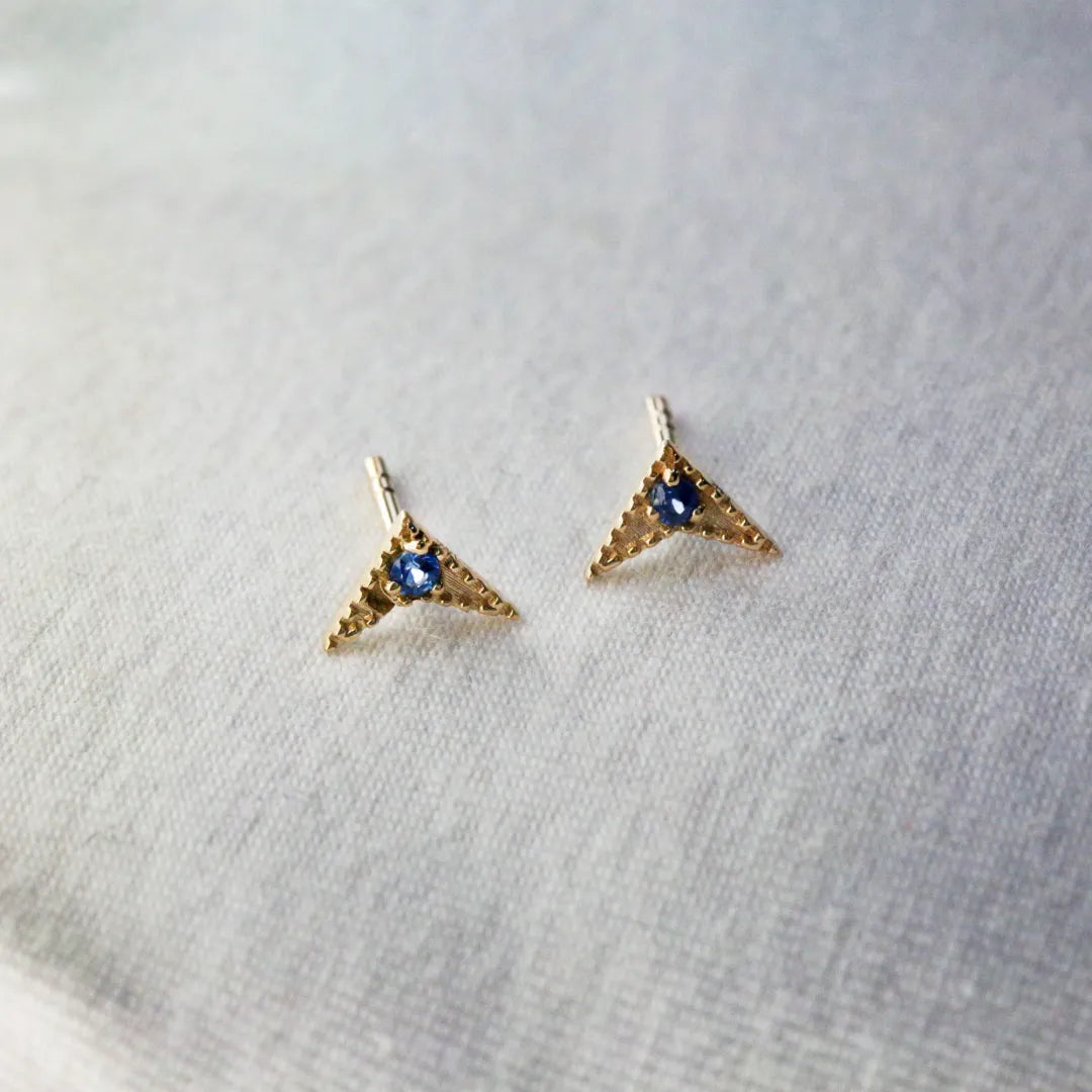 Minimal Blue Sapphire Studs
