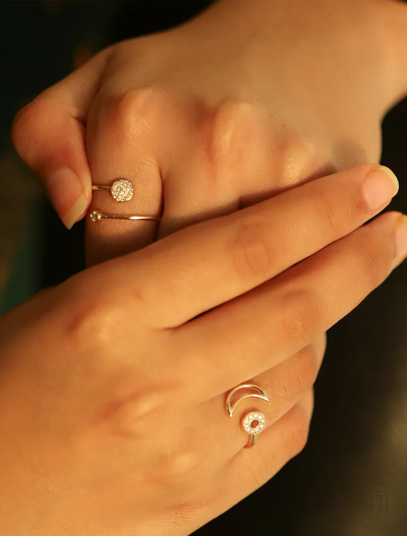 The_Jewelz-14K_Gold-Diamond_Disc_Cuff_Ring-AR0193-M